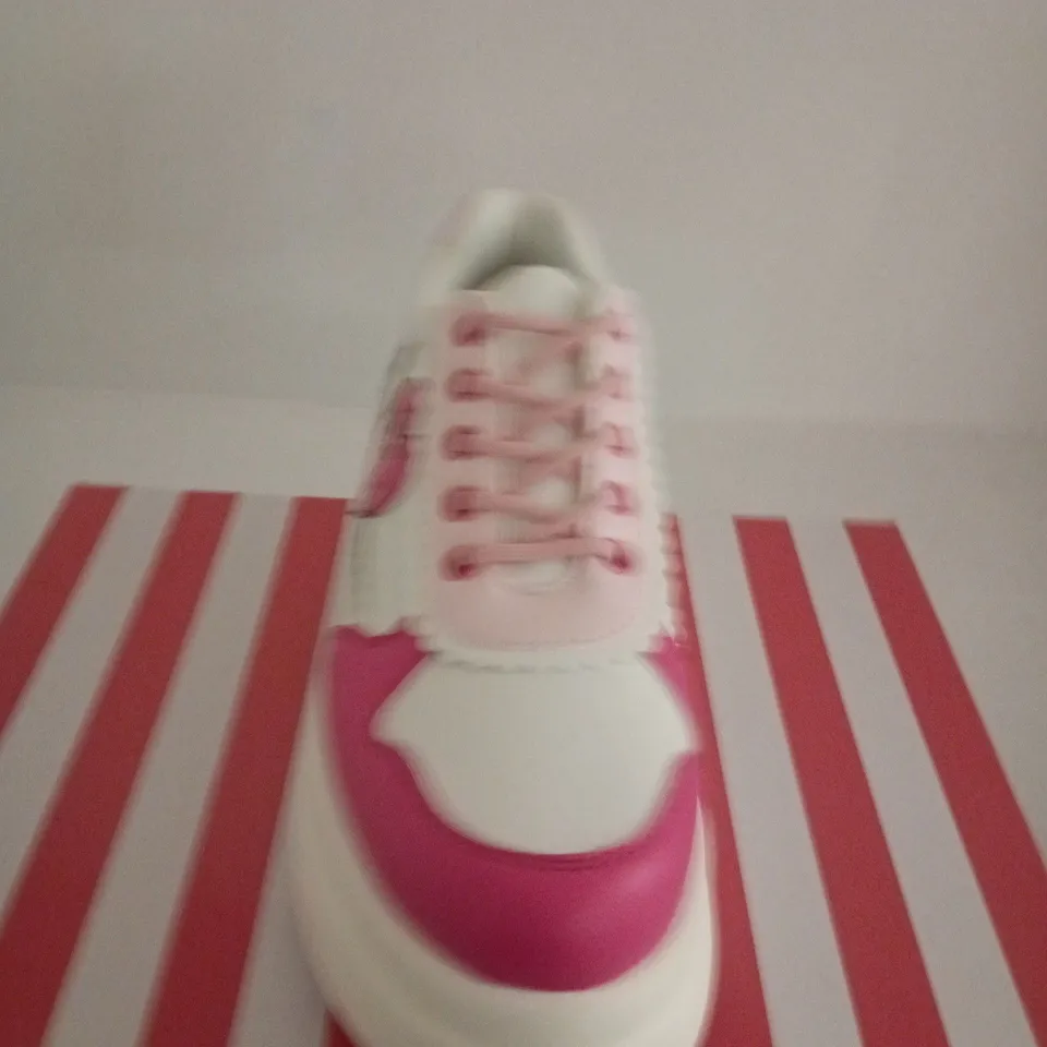 BRAND NEW BOXED PAIR OF KETNIPZ X KOI LOVEABLE ANTICS CHUNKY TRAINERS - PINK- SIZE 10