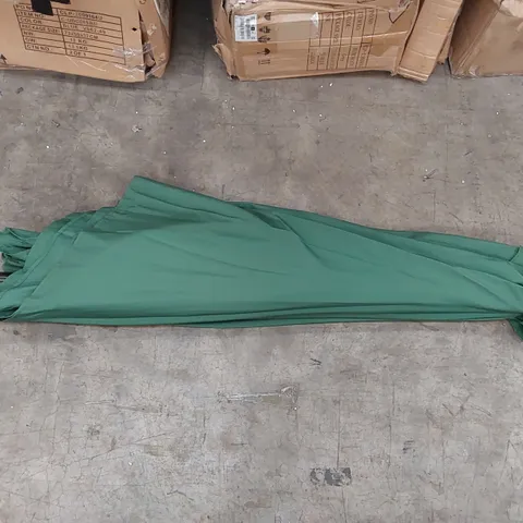 DARK GREEN PARASOL UMBRELLA (1 ITEM)