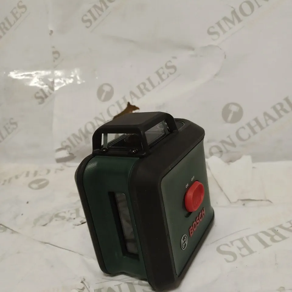 BOSCH CROSS LINE LASER UNIVERSALLEVEL 360 WITH UNIVERSAL CLAMP