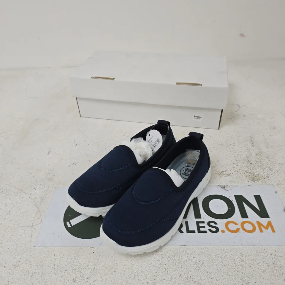 URBAN JACKS NAVY SLIP-ON SHOES – UK 4