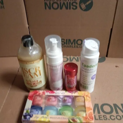 APPROXIMATEY 20 ASSORTED HEALTH AND BEAUTY PRODUCTS TO INCLUDE - EPADERM CREAM - FRIDA MOM PERINEAL WITCH HAZEL FOAM AND HAIR WAX STICK