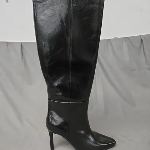 RIVER ISLAND KNEE HIGH BLACK HEELED BOOTS - UK 8 