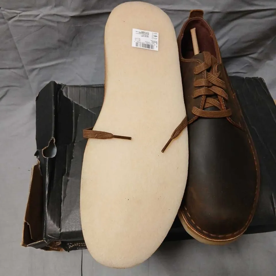 CLARKS ORIGINALS COAL LONDON BEESWAX DESERT BOOTS – UK 11 (EU 46)