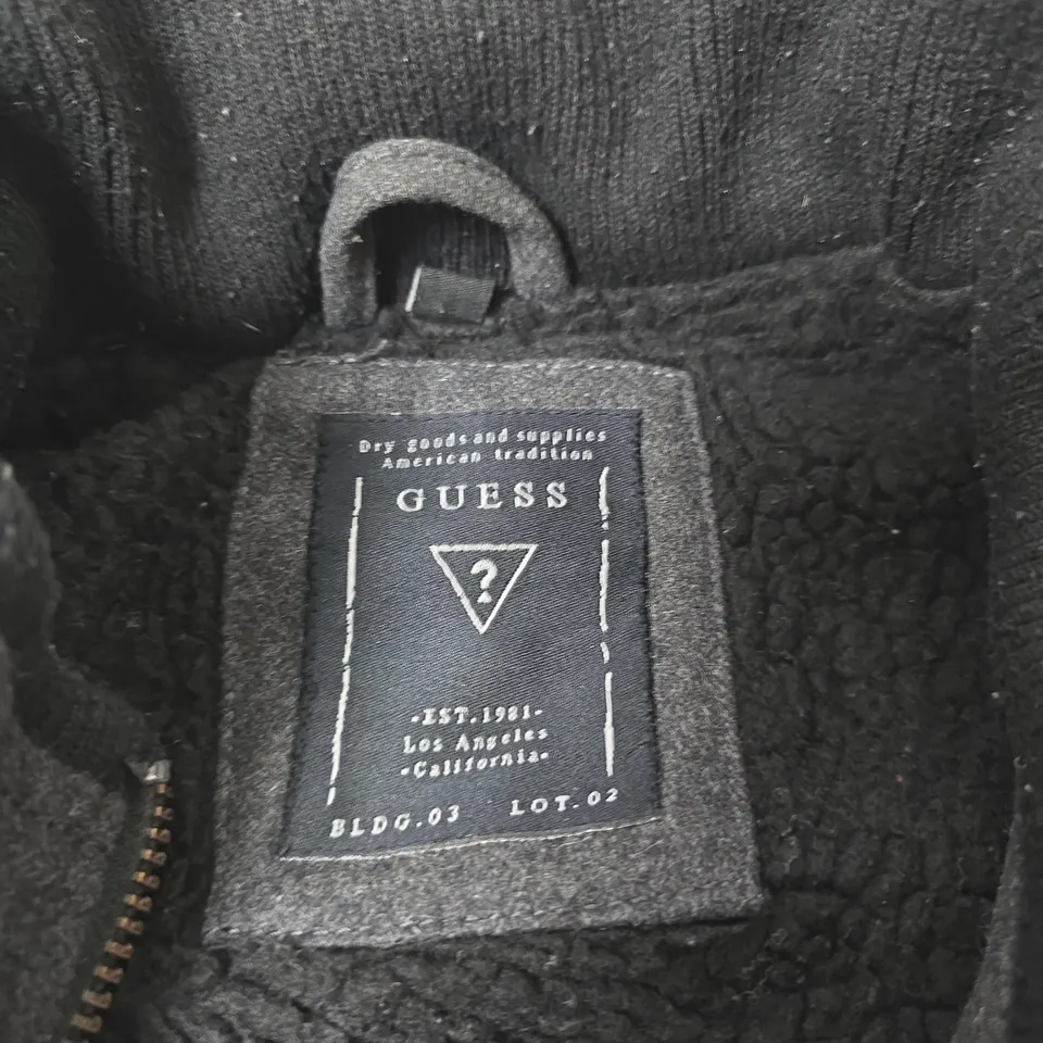 GUESS ZIP-FRONT FLEECE JACKET, BLACK/GREY – CASUAL OUTERWEAR MEDIUM