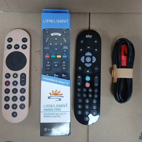 APPROXIMATELY 10 ASSORTED HOUSEHOLD ELECTRICAL ITEMS TO INCLUDE VARIOUS REMOTES AND CABLES, ETC