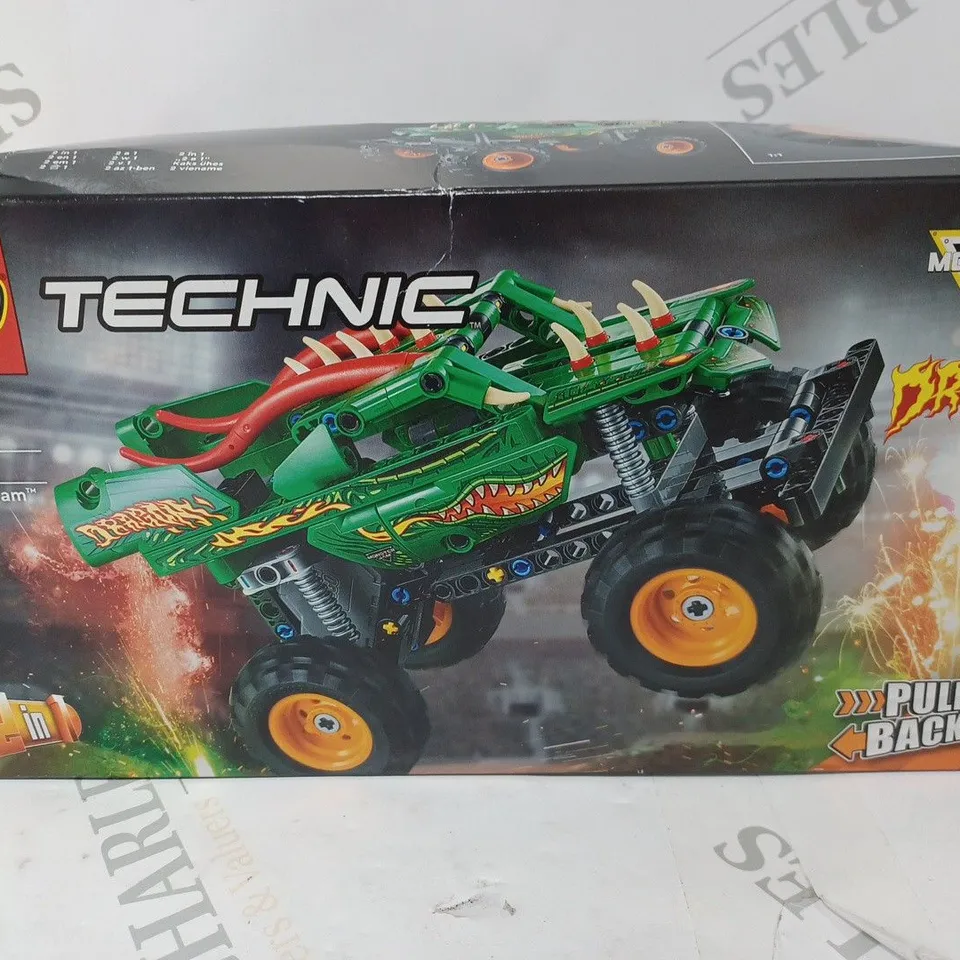 BOXED LEGO TECHNIC MONSTER JAM DRAGON TRUCK - 42149 RRP £17.99