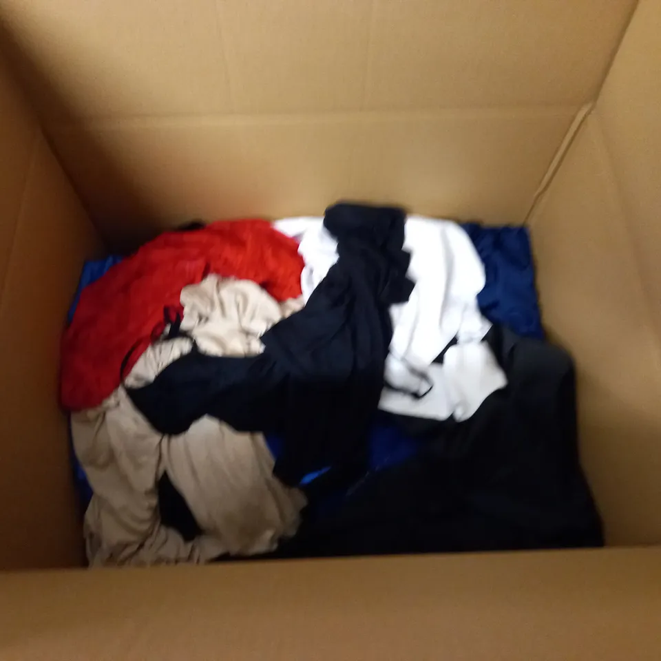 LARGE QUANTITY OF ASSORTED CLOTHING ITEMS TO INCLUDE BOOHOO, NEXT AND ZARA