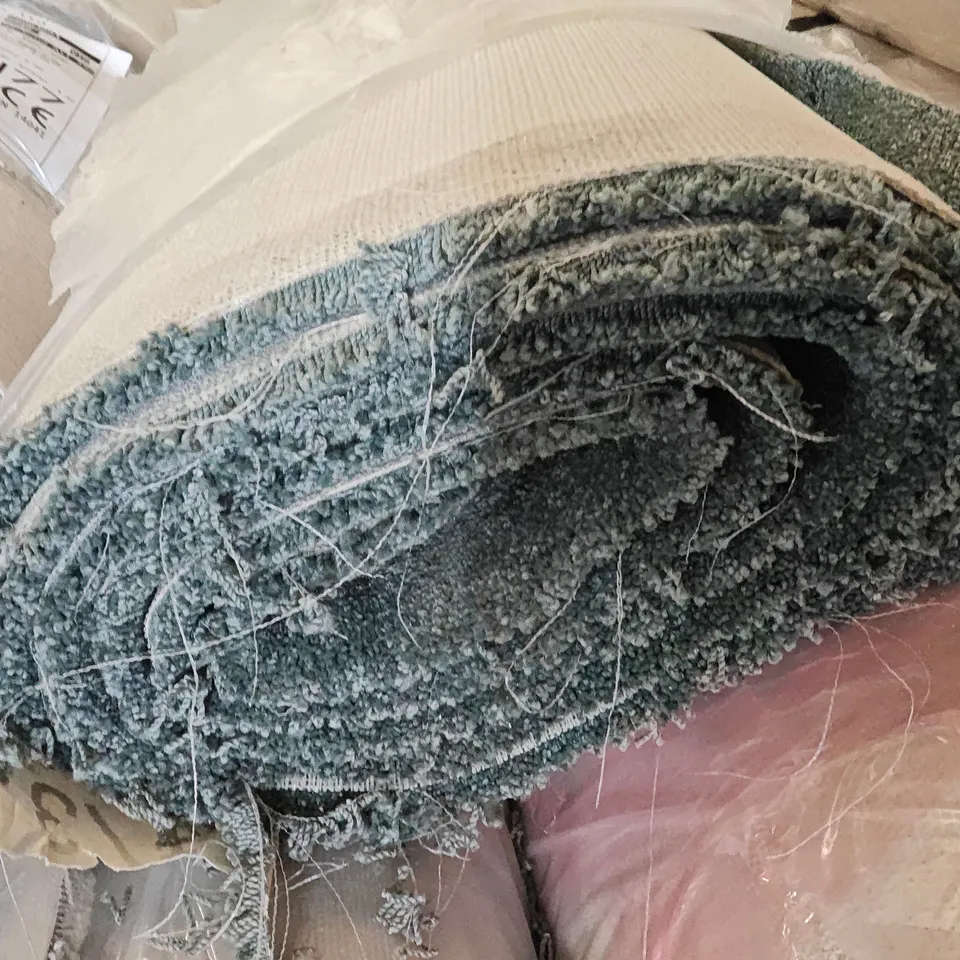 QUALITY BAGGED AND ROLLED ULTIMATE EXPRESSIONS CARPET IN SEA GREEN - APPROXIMATELY LENGTH 3.9M WIDTH 4M