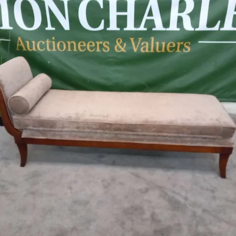 DESIGNER ITALIAN 19TH CENTURY STYLE MAHOGANY CHAISE LONGUE WITH BROWN FABRIC UPHOLSTERY