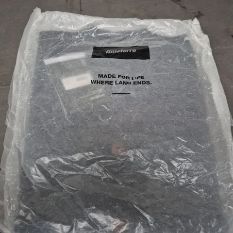 FINISTERRE COLOMBIA CARDI IN NAVY SIZE M