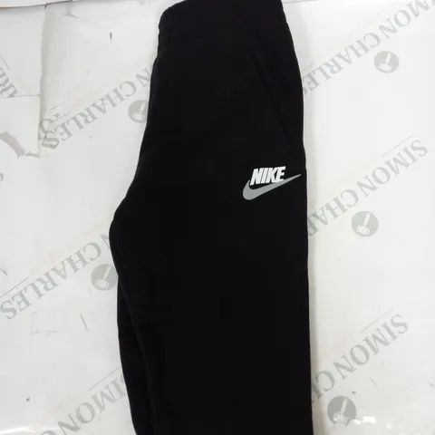 NIKE LOGO FLEECE TRACKSUIT BOTTOMS SIZE 4-5 YEARS - KIDS