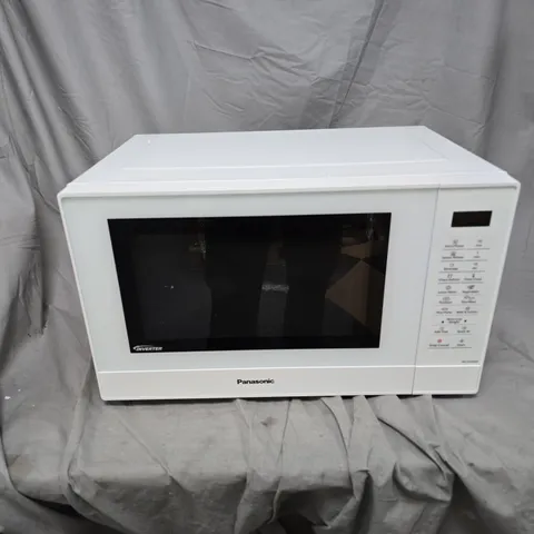 BOXED PANASONIC NN-ST45KWBPQ SOLO MICROWAVE