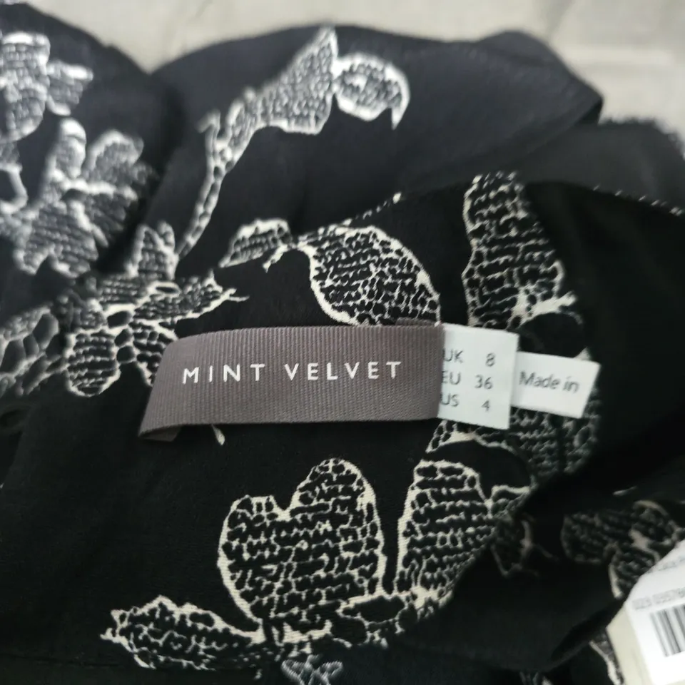 MINT VELVET FLORAL LACE PRINT MAXI DRESS – UK8 (EU 36, US 4)