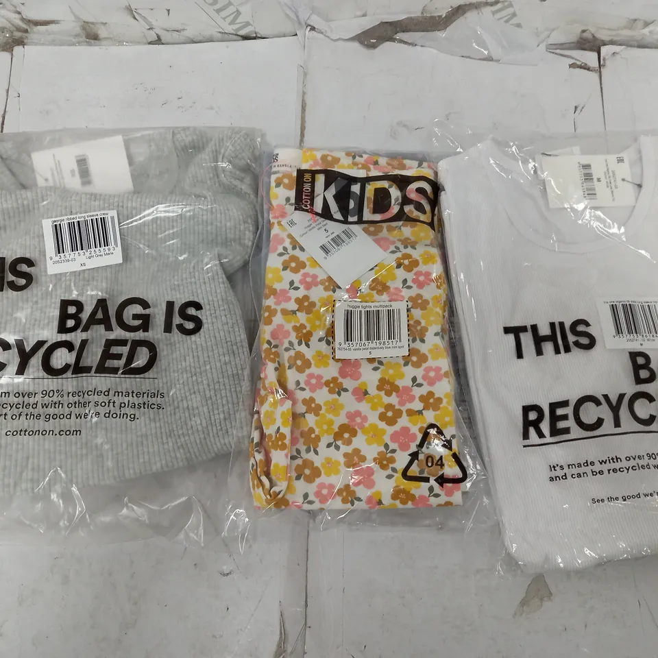APPROXIMATELY 100 ASSORTED CLOTHING ITEMS TO INCLUDE LONG SLEEVE CREW, HUGGIE TIGHTS, LONG SLEEVE TOP, ETC - COLLECTION ONLY