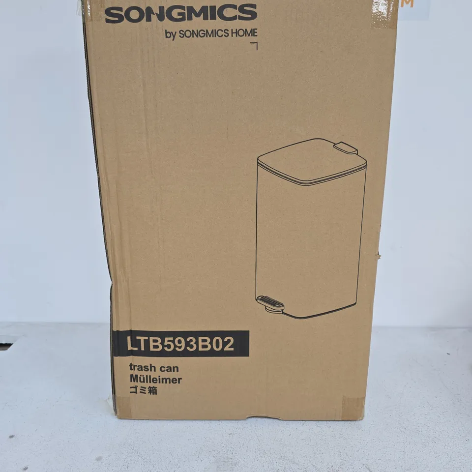 SONGMICS PEDAL TRASH CAN WITH LID – MODEL LTB593B02 (BOXED)