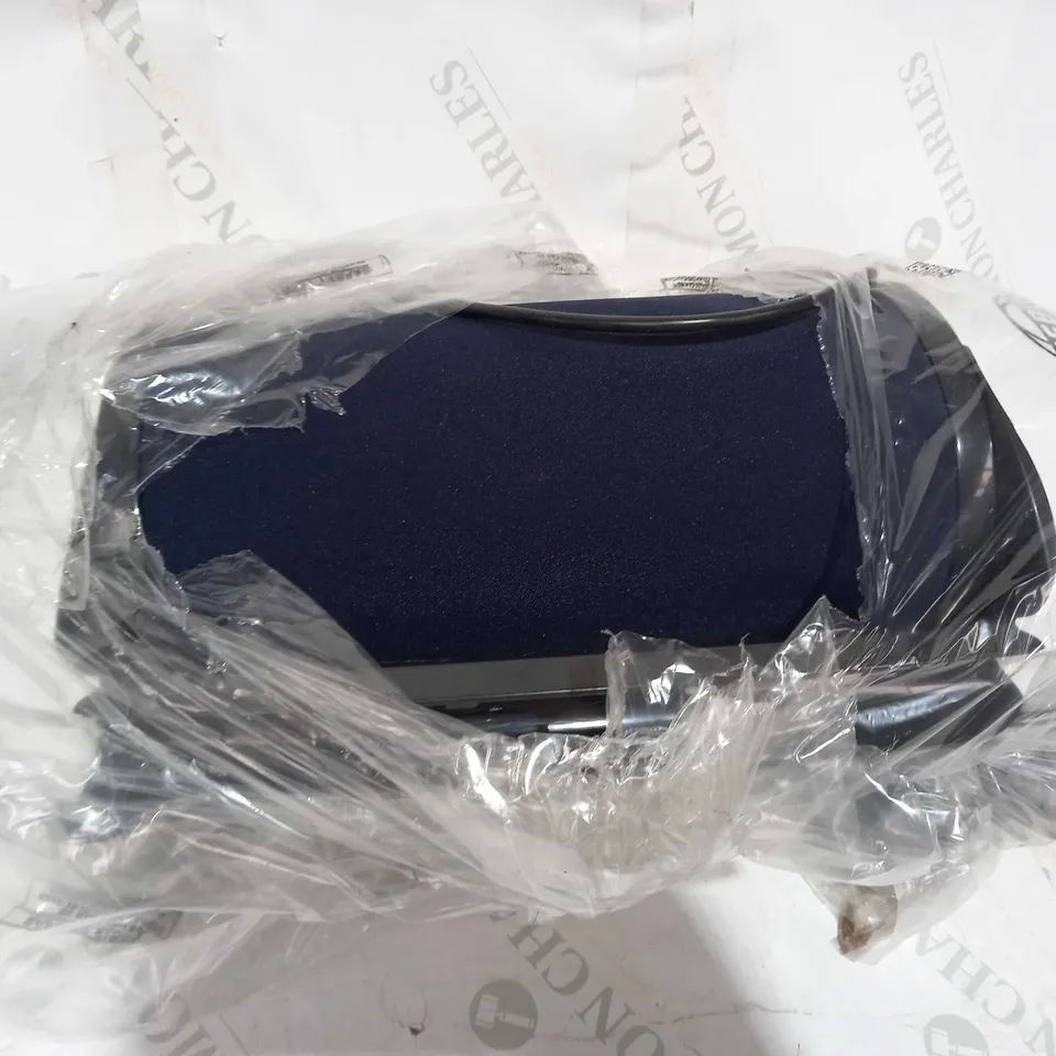 SEBO 90815GB FELIX EPOWER VACUUM CLEANER, 700 W, WHITE/NAVY