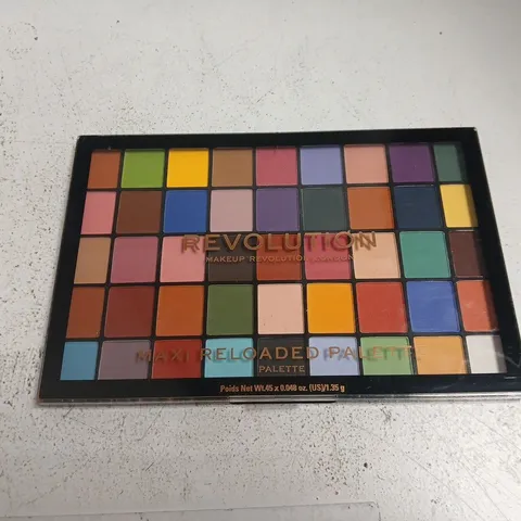 REVOLUTION MAXI RELOADED PALETTE – MONSTER MATTES (MAKEUP REVOLUTION LONDON)