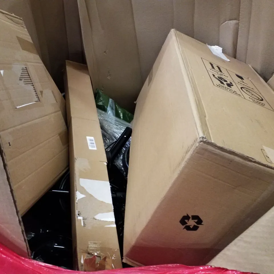PALLET OF ASSORTED PRODUCTS INCLUDING GAMING CHAIR, STAND HAIR DRYER, WATER TABLE, KIDS FLOOR PADS