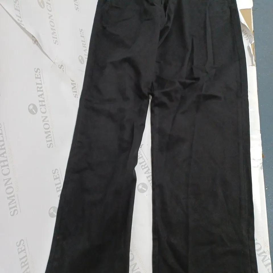 JACK&JONES BLACK LOOSE TROUSERS - 33W 34L
