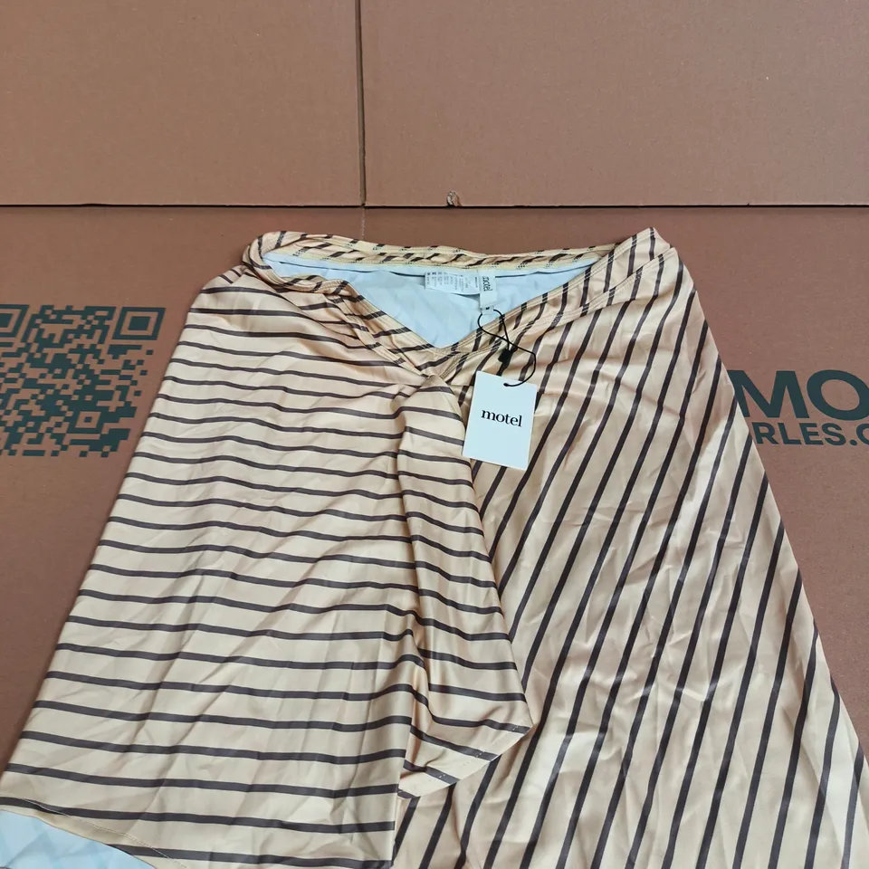 MOTEL WOMEN'S STRIPED SKIRT IN CUSTARD CREAM - M