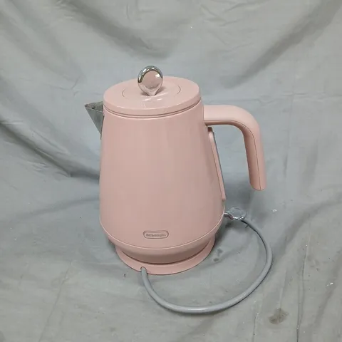 DELONGHI ECLETTICA KETTLE - PINK. UNBOXED, ITEM IS USED
