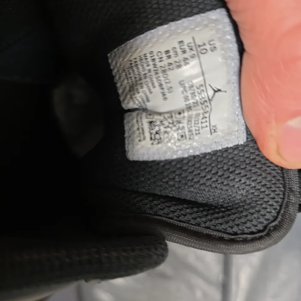 NIKE DUNK LOW SNEAKERS – NAVY/WHITE, UK 9.5 (US 10)