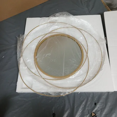 ROUND WALL MIRROR WITH GOLD-TONE CONCENTRIC RINGS