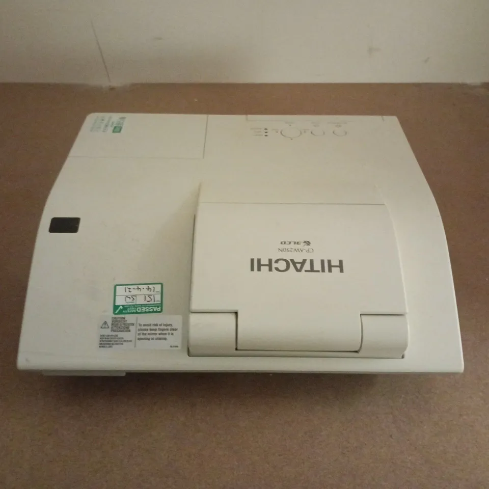 HITACHI LCD PROJECTOR CP-AW250N