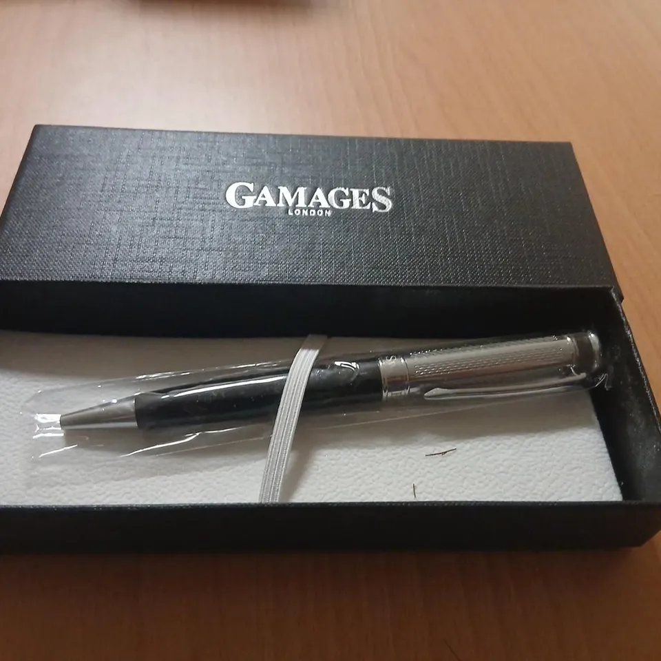 SWAN & EDGAR PEN IN GAMAGES LONDON PRESENTATION BOX