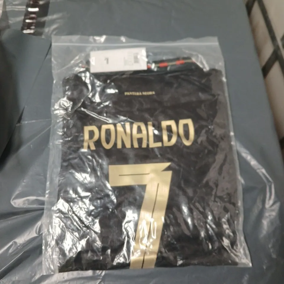 PORTUGAL RONALDO 7 PUMA DRYCELL FOOTBALL JERSEY – OFFICIAL LICENSED, SIZE M