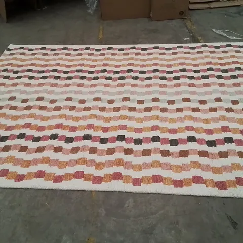 QUALITY DESIGNER AREA RUG // APPROX SIZE: 200 x 290 cm
