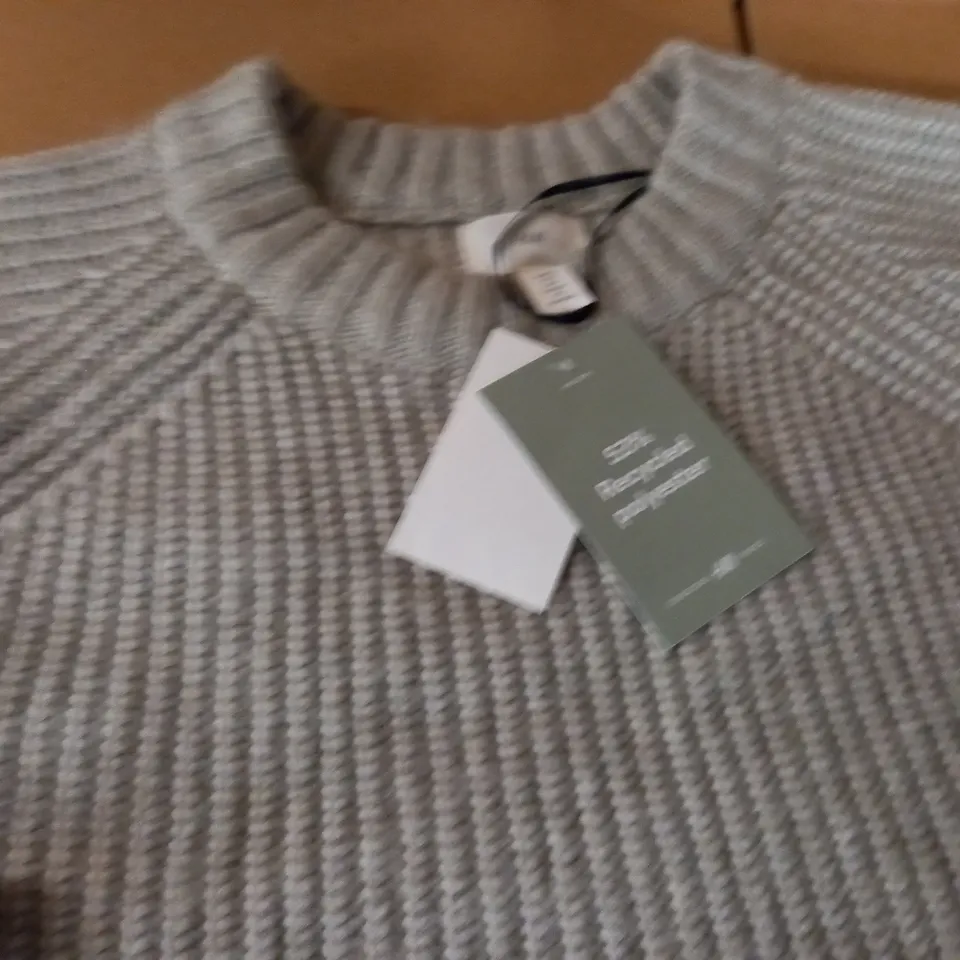 H&M KNITTED LONGLINE JUMPER - EUR S
