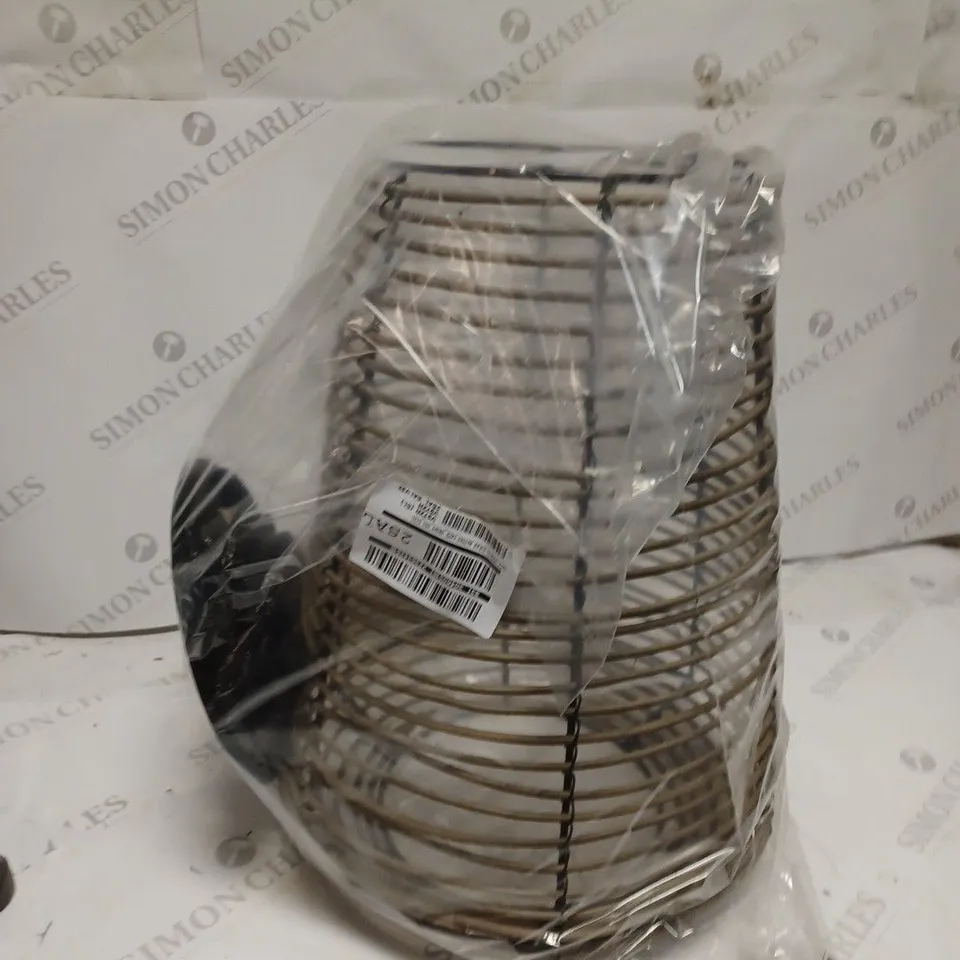 TALL MONACO SOLAR RATTEN LAMP