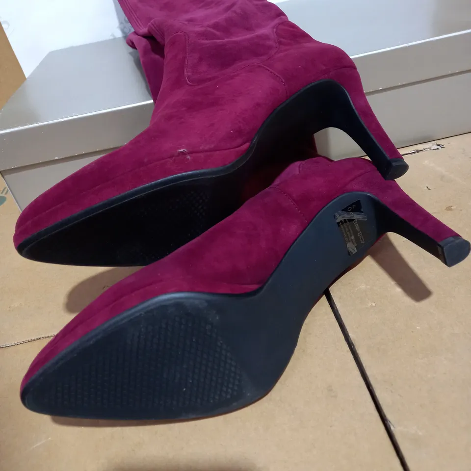 PETER KAISER KNEE HIGH SUEDE HEELED BOOTS, BURGUNDY - SIZE 7