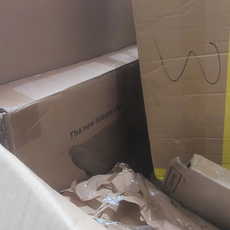 PALLET CONTAINING A LARGE QUANTITY OF ASSORTED ITEMS INCLUDING: 32" LED SMART TV, JIGPAL PUZZLE ACCESSORIES, LIFELIKE NEWBORN BABY DOLL, TOWER SPACE HEATER ECT