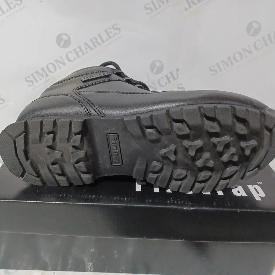 BOXED FIRE TRAP MENS RHINO BOOTS - SIZE 9