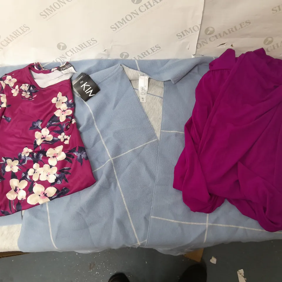 BOX OF 10 ASSORTED ITEMS OF CLOTHING TO INCLUDE:PINK JUMPSUIT, PINK FLOWERY BLOUSE AND WYNNE SHAWL