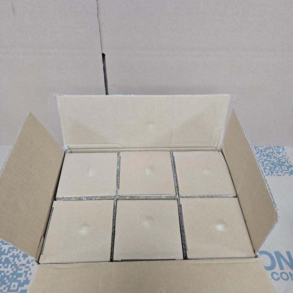 BOX OF 6 GISELA GRAHAM SCENTED CANDLES