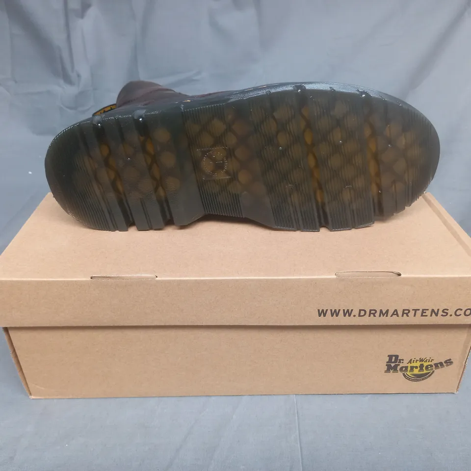 BOXED PAIR OF DR MARTENS BOOTS IN DARK BROWN SIZE UK 10
