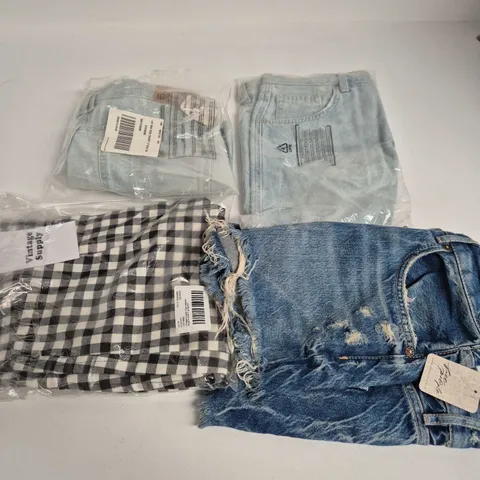 APPROXIMATELY 49 ASSORTED WOMENS SHORTS CLOTHING ITEMS IN VARIOUS SIZES, STYLES & COLOURS TO INCLUDE BRANDS SUCH AS VINTAGE SUPPLY, FREE PEOPLE, ETC - COLLECTION ONL