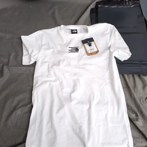 THE NORTH FACE WHITE T‑SHIRT – MEN'S XS 