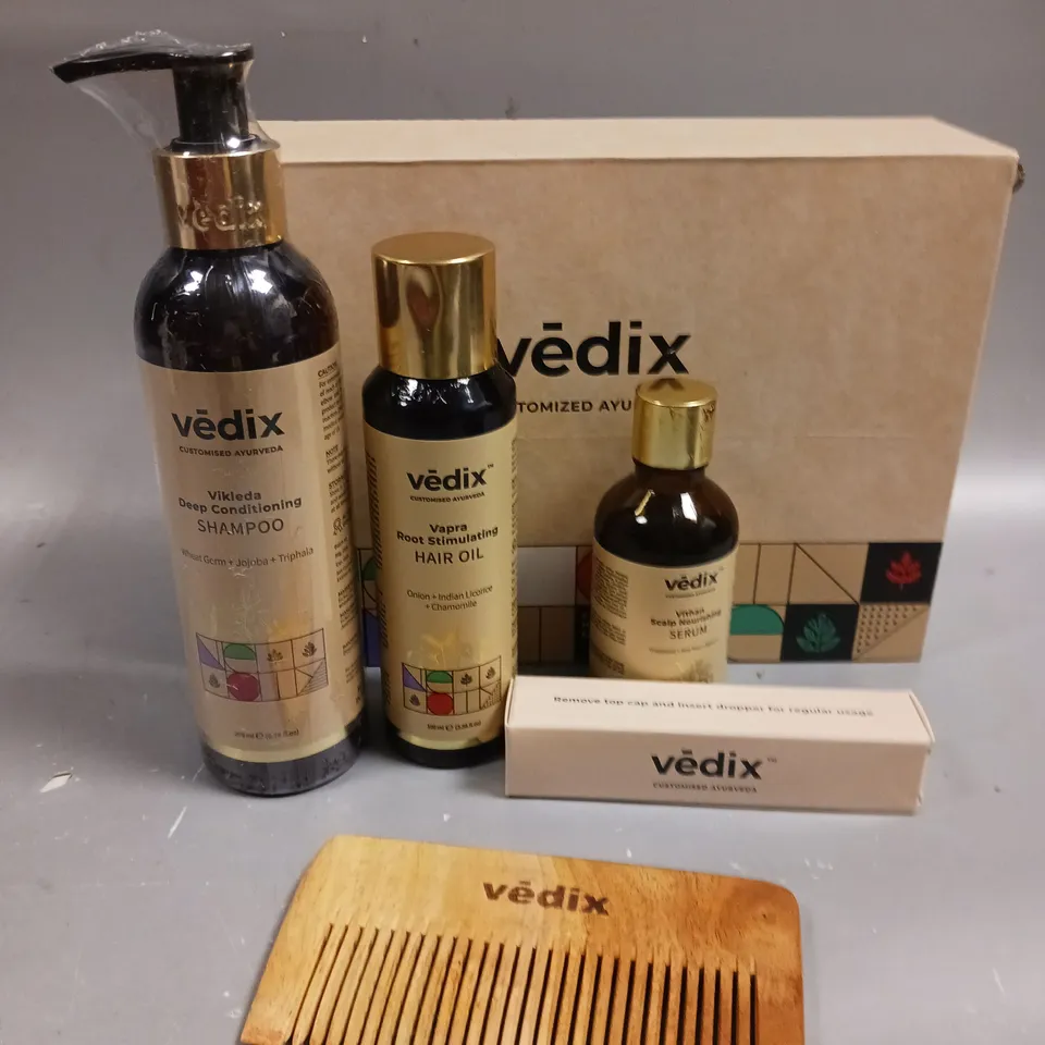 VEDIX HAIR CARE TREATMENT SET TO INCLUDE SHAMPOO, HAIR OIL & SERUM 