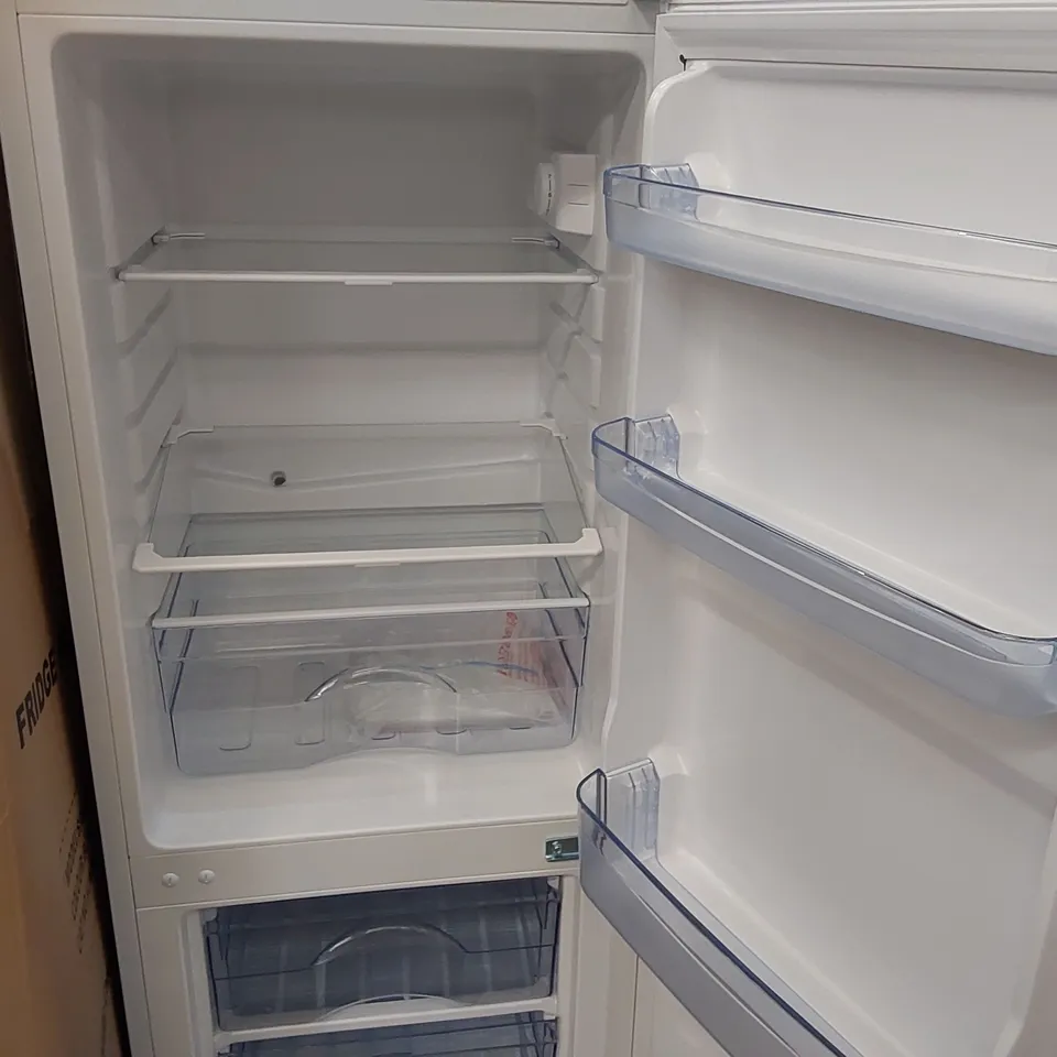 BOXED SWAN SR15690W 48CM WIDE, 50/50 SPLIT FRIDGE FREEZER - WHITE