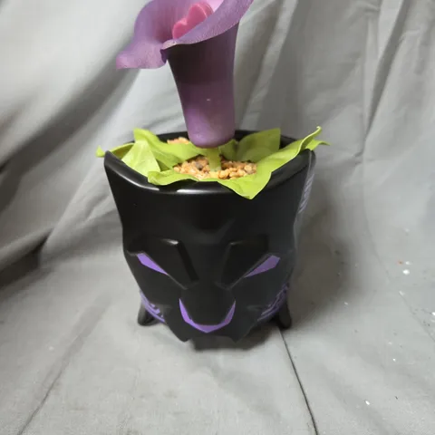 BOX OF APPROXIMATELY 6 X DISNEY STORE ARTIFCIAL PLANT IN BLACK PANTHER POT WORLD OF WAKANDA