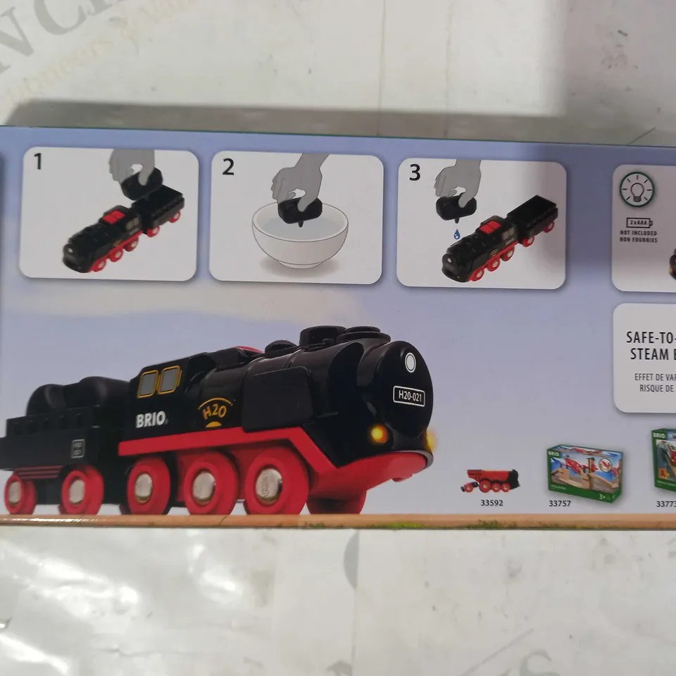 BRIO BATTERY OPERATED STEAMING TRAIN