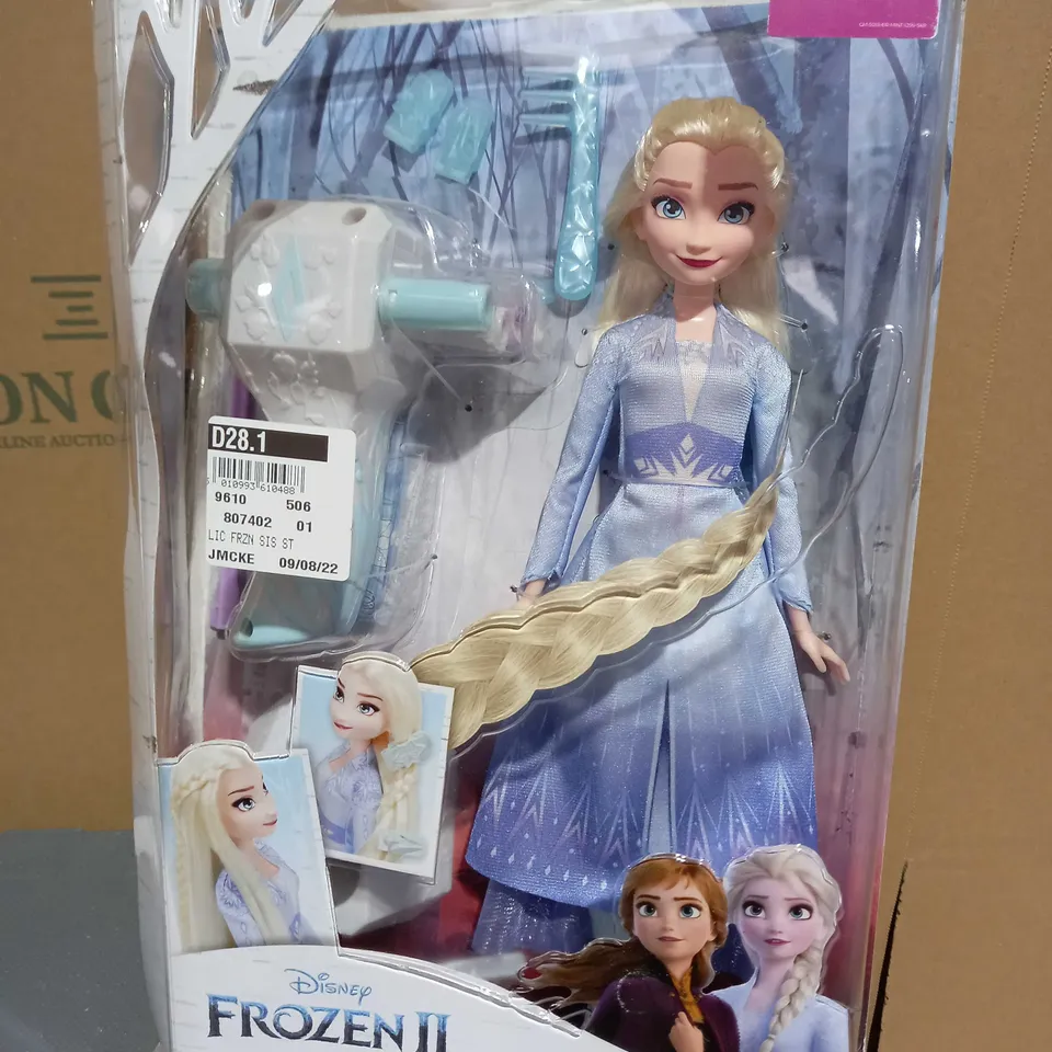 DISNEY FROZEN II SISTER STYLES FIGURE AND BRAIDING TOOL   7+