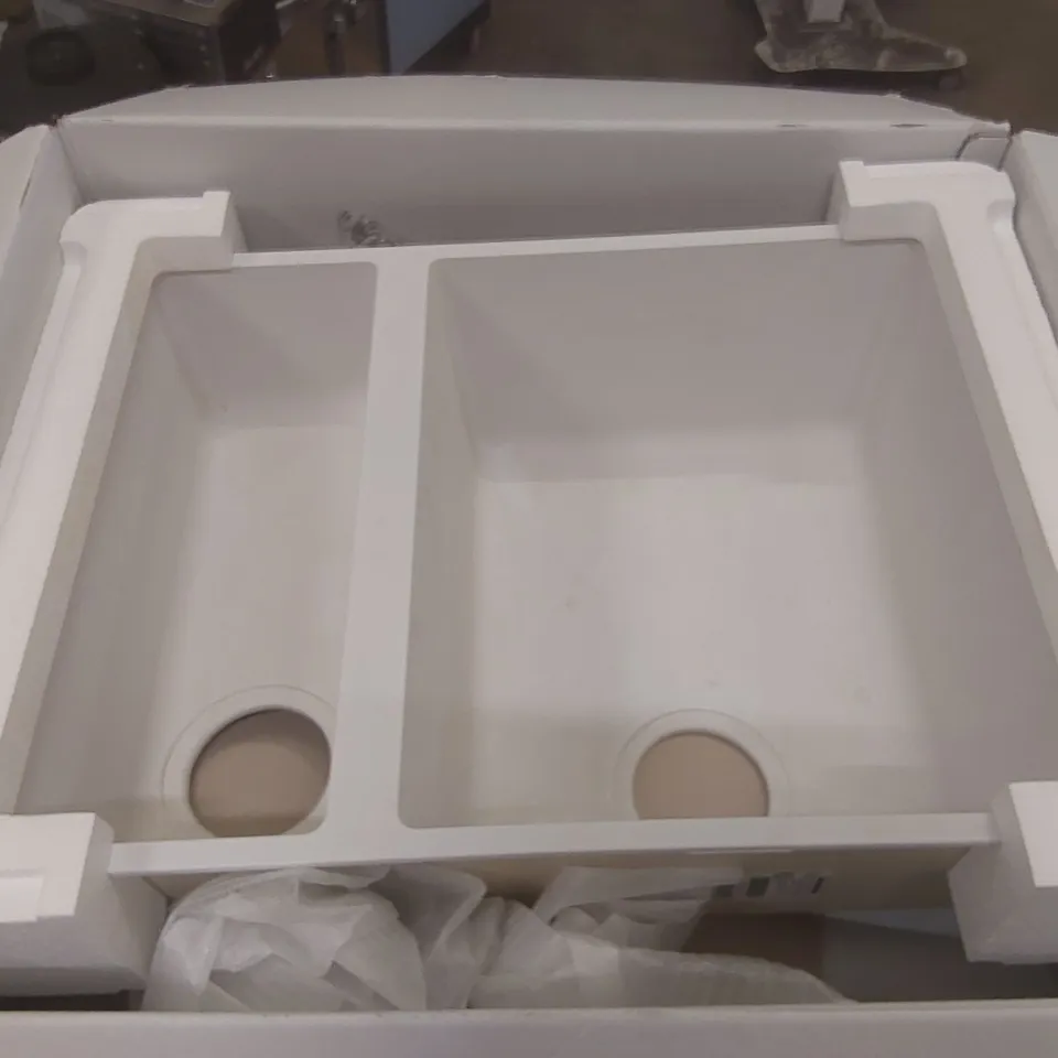 BOXED SID 160 3 1/2" WWK HOF POLAR WHITE SINK