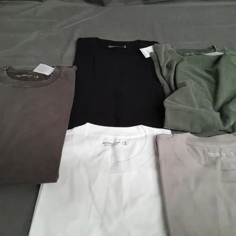 SET OF 5 ABERCROMBIE & FITCH T-SHIRTS - MEDIUM