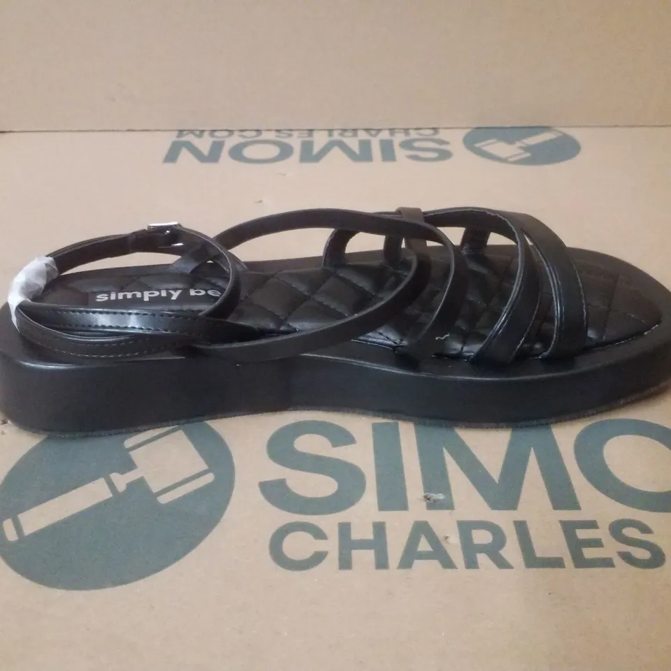 BOX CONTAINING APPROXIMATELY 6 PAIRS OF BRAND NEW SIMPLY BE BLACK PHOEBE EX WIDE SANDALS - SIZE 9