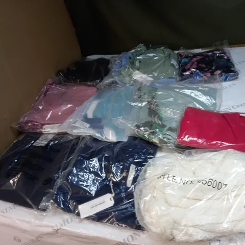 BAG OF APPROX 10 ASSORTED CLOTHING ITEMS TO INCLUDE - MAISON DE NIMES - EMELIA